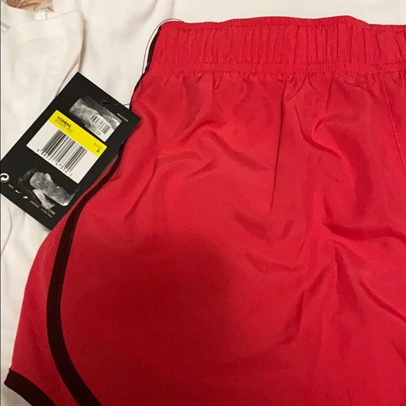 Nike run short - Picture 3 of 5